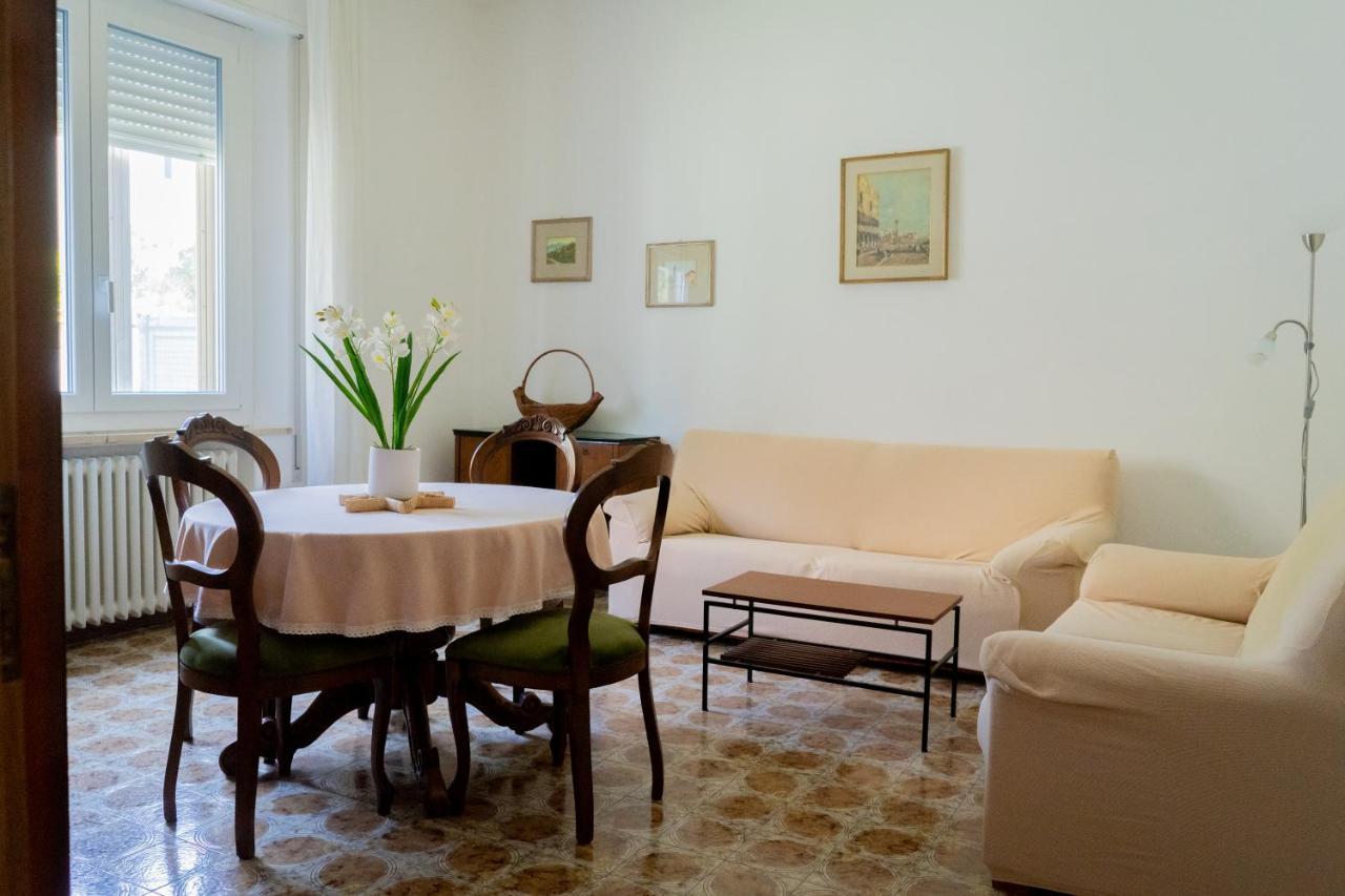 דירות ראבנה Reno Family House מראה חיצוני תמונה
